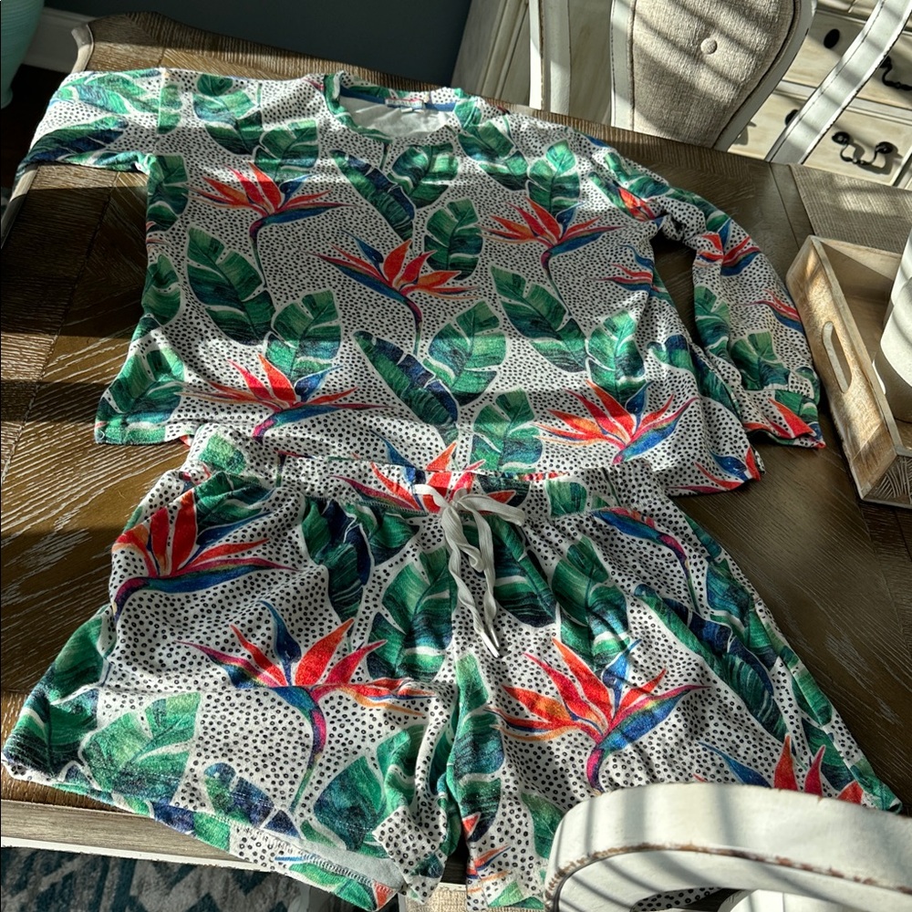 Over $100 PJ Set Luxurious